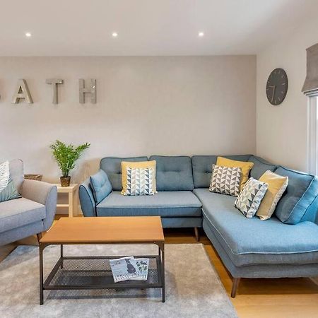 Fantastic 3-Bed House With Parking Villa Bath Eksteriør billede
