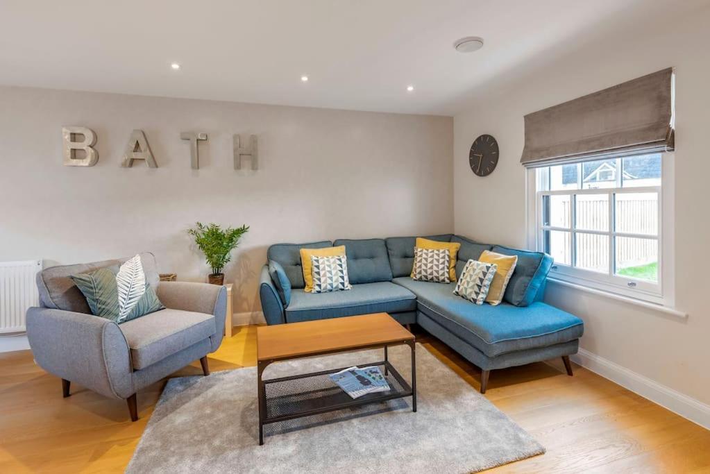 Fantastic 3-Bed House With Parking Villa Bath Eksteriør billede