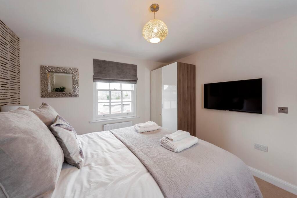 Fantastic 3-Bed House With Parking Villa Bath Eksteriør billede